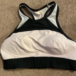 Pink sports bra size medium